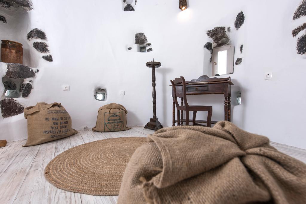 Anemoscope Windmill Villa Pýrgos Екстериор снимка